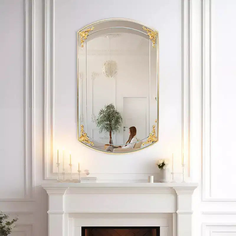 Miroir de courtoisie rectangulaire doré Brockwell 23"x39.25"