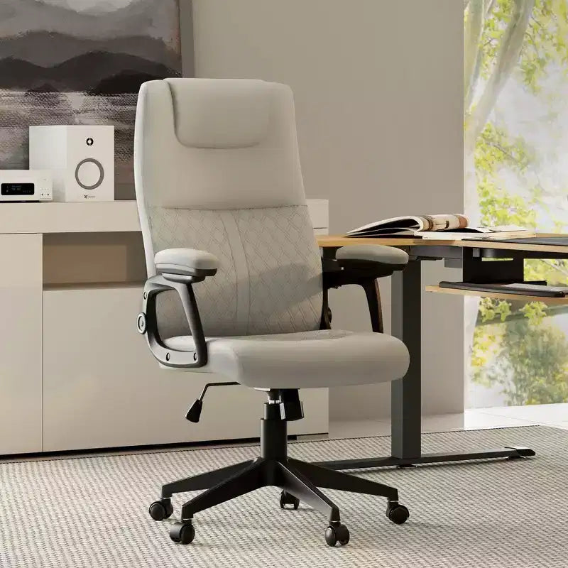 Chaise de bureau en cuir PU, 28,50 P x 26,00 L x 45,63 à 49,63 H, Gris